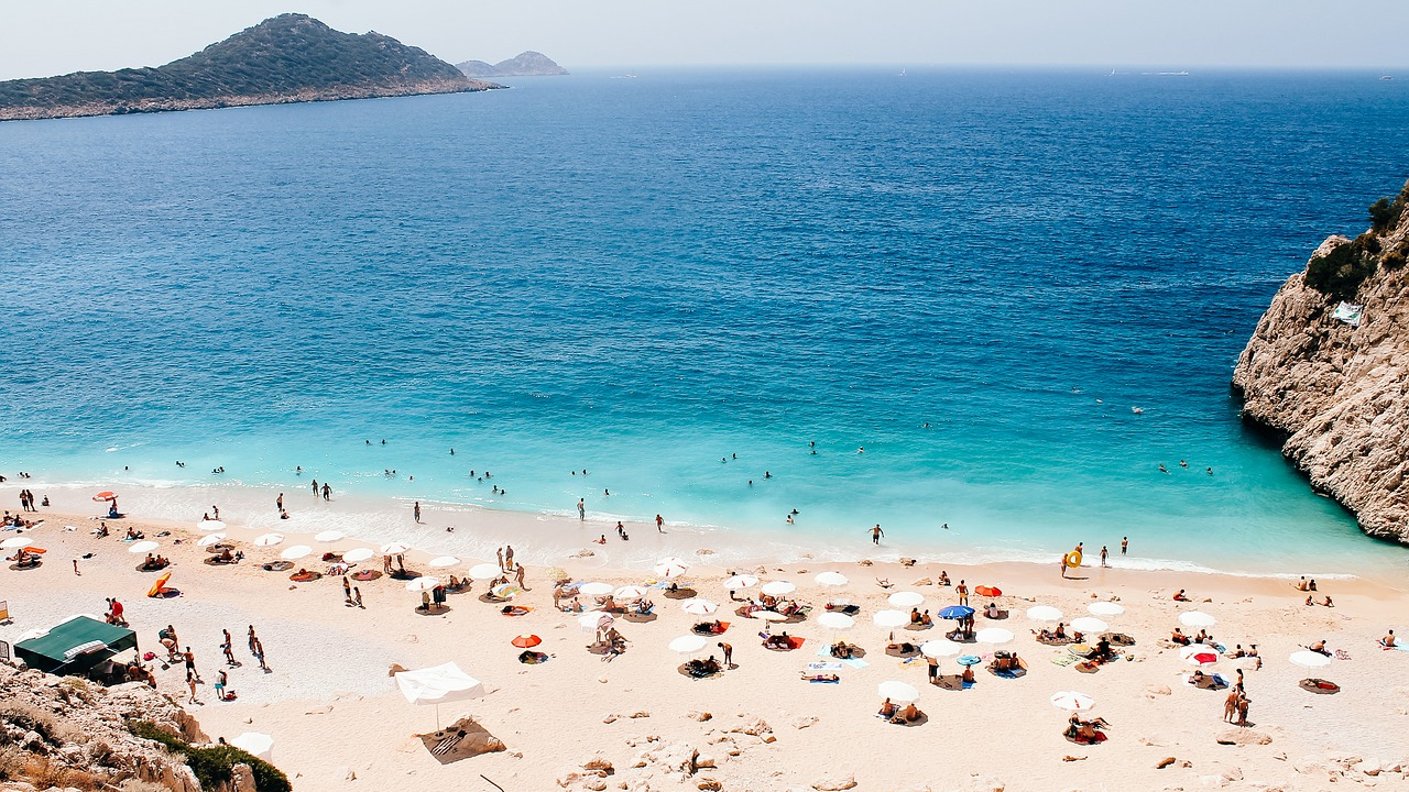 Why should we choose Antalya for dental treatment?